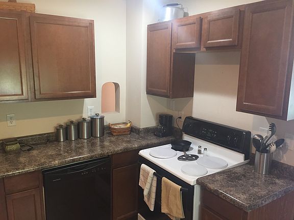 4th image of 1318 Robinson St #1318