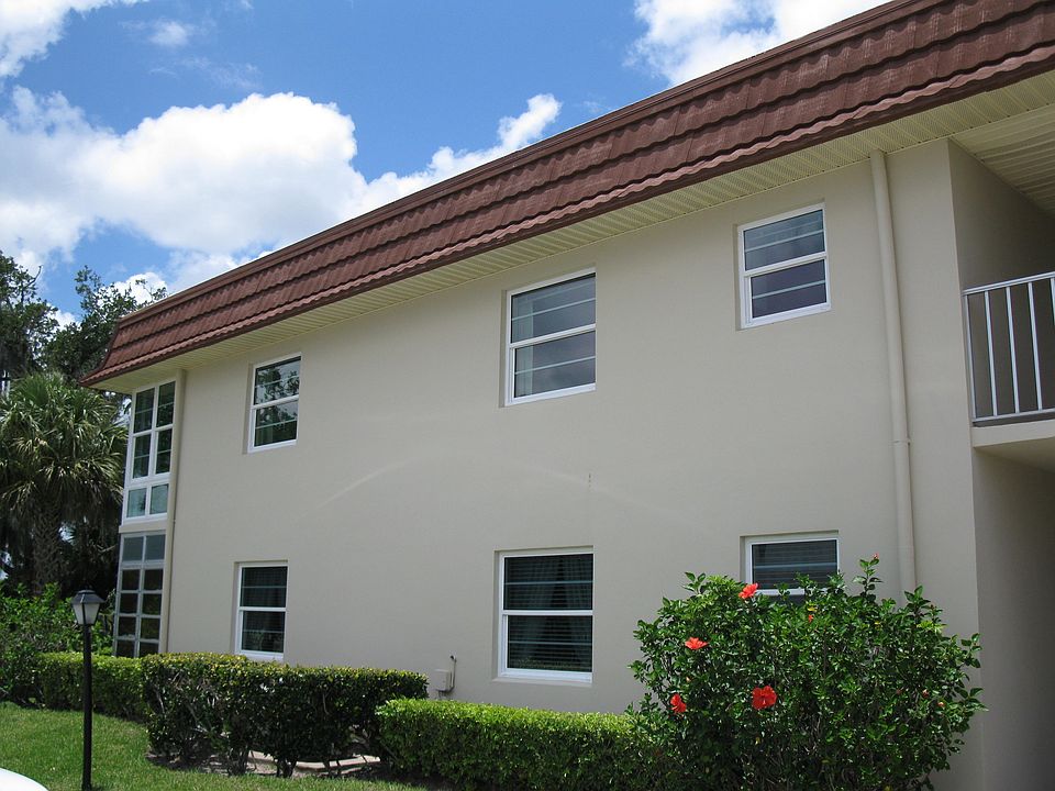 1st image of 18 Vista Gardens Trl