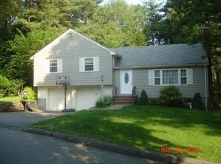20 Sylvan Cir, Lynnfield, MA 01940