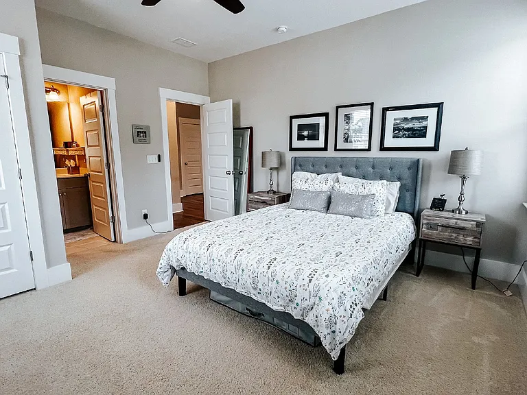 393 Oak Park St — Photo 42