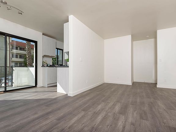 2nd image of 1330 N Martel Ave APT 5