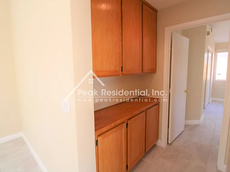 8176 Drais Way — Photo 9