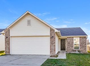 6869 Fair Ridge Dr, Indianapolis, IN 46221