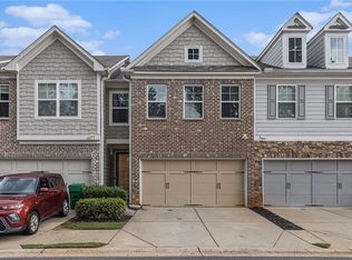 3931 Fireoak Dr, Decatur, GA 30032