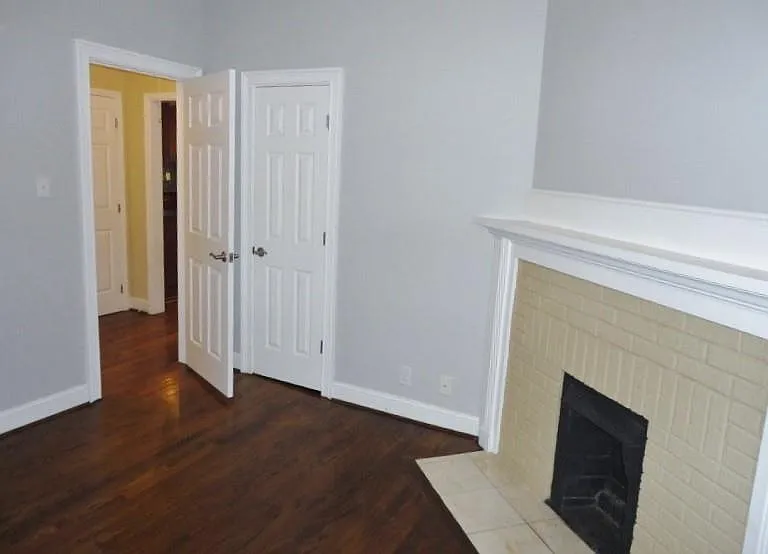 49 Leslie St NE — Photo 31