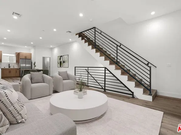 4443 Auckland Ave, North Hollywood, CA 91602