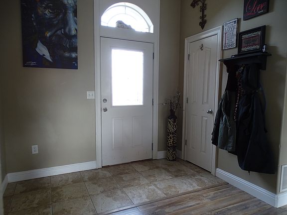 4th image of 1598 Shady Pines Dr