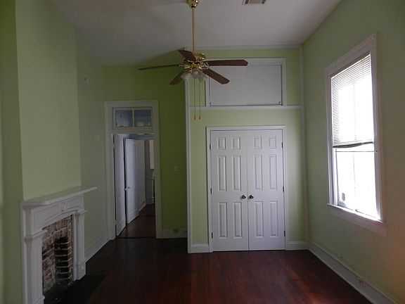 3rd image of 1539 Cambronne St