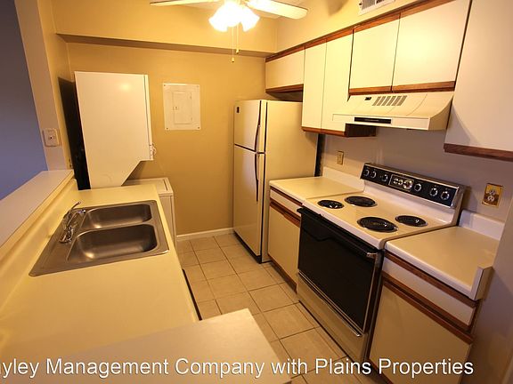 4th image of 1761 Wire Rd #3