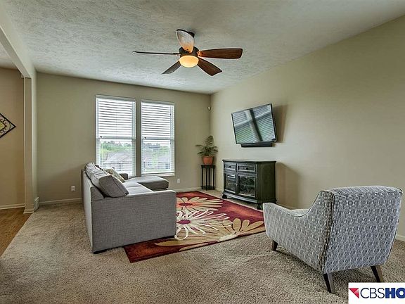 4th image of 2037 S 198th St