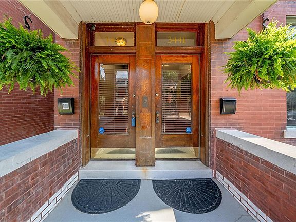 3rd image of 3441 Pestalozzi St