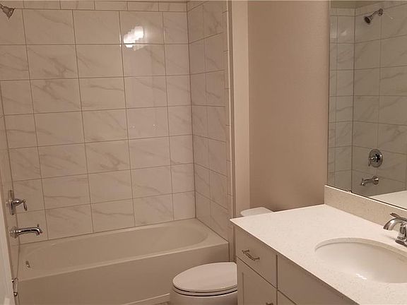 5th image of 2311 Kennington Cv