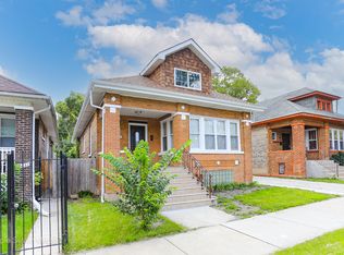 10235 S Perry Ave, Chicago, IL 60628
