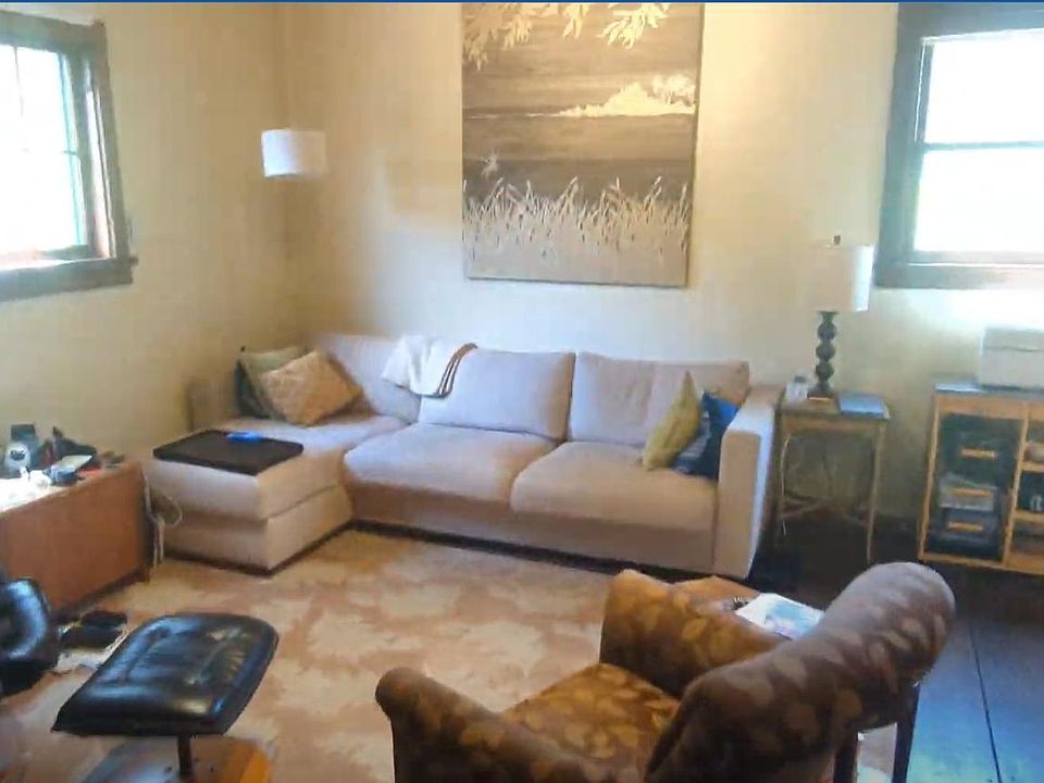 1st image of 8922 Poplar Ave