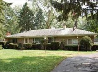 816 Pershing Ave, Wheaton, IL 60189