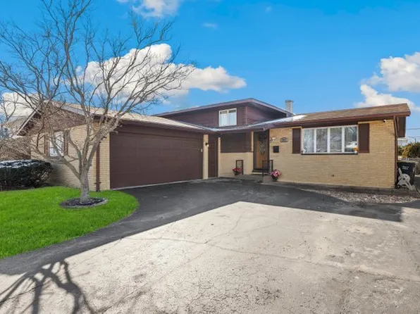 2951 193rd St, Lansing, IL 60438