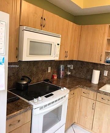 3rd image of 7525 NW 61st Ter APT 301