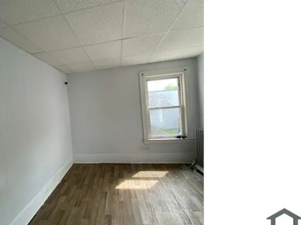 16 Saratoga Ave, Yonkers, NY