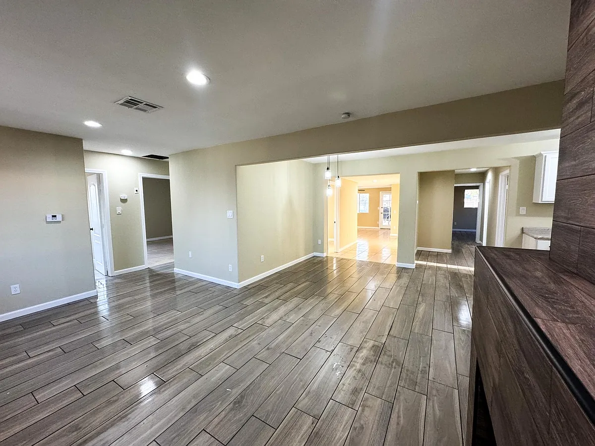 DINING AND LIVING ROOM - W Avenue L14