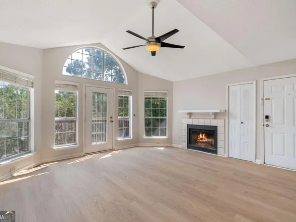 712 Cypress Pointe St, Johns Creek, GA 30022