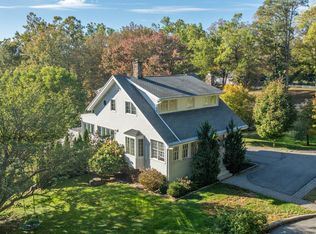 145 Middle Haddam Rd E, Middle Haddam, CT 06456
