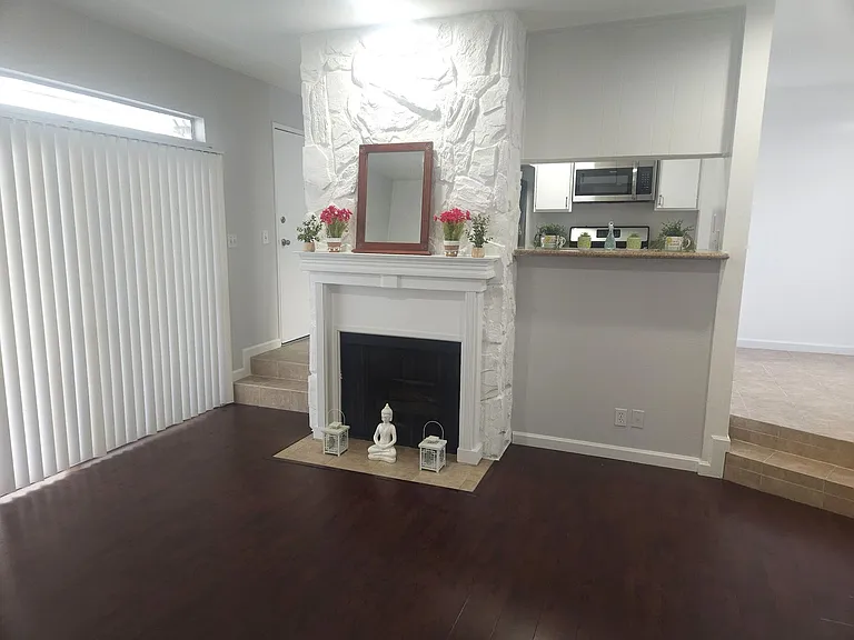 13028 Valleyheart Dr — Photo 11