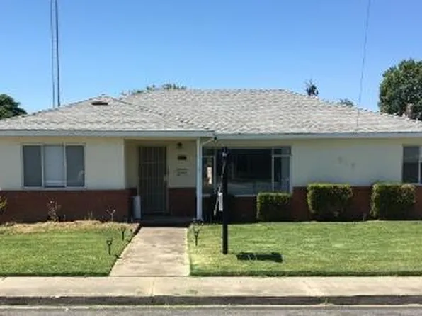 515 Locust Ave, Manteca, CA 95337