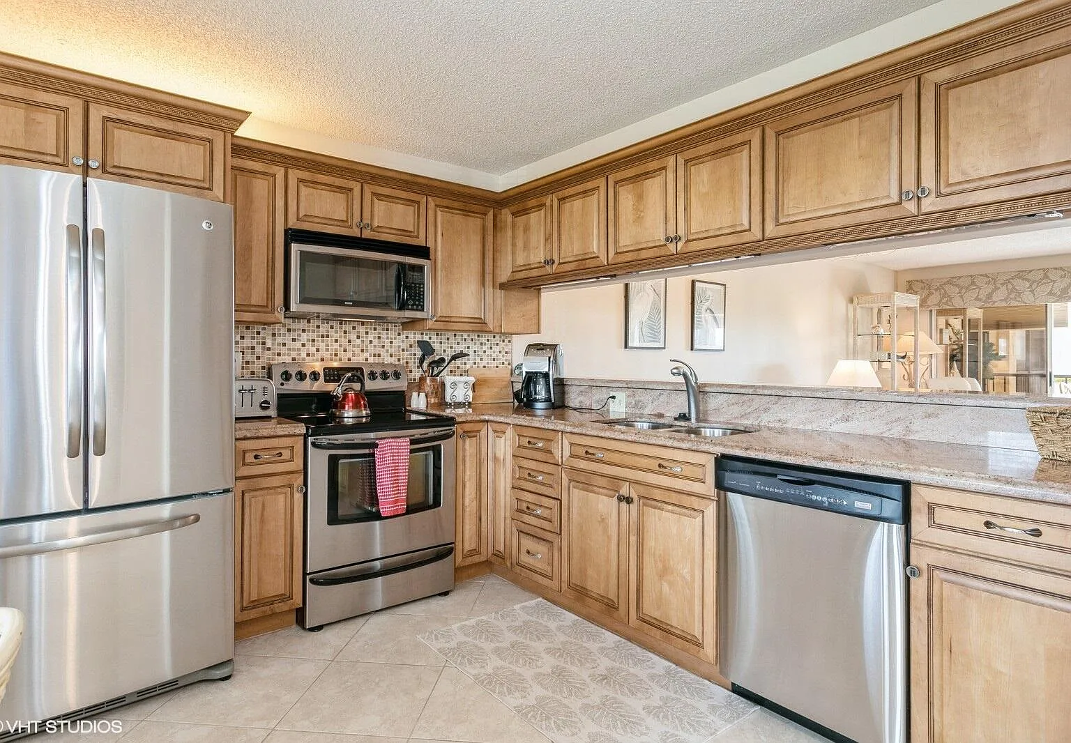 2 bed, 2.0 bath, 1250 sqft, $3,500 — Photo 3