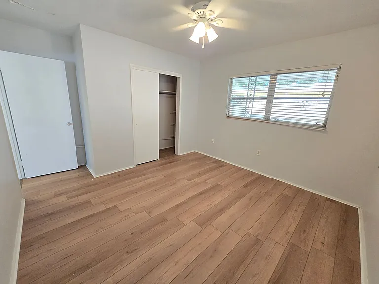 505 Manatee Ct. — Photo 11