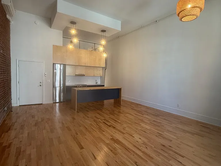 139 Orange St — Photo 36