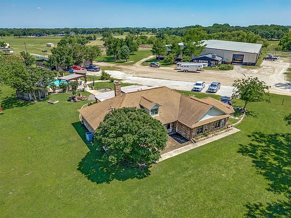 4th image of 9940 Cole Rd