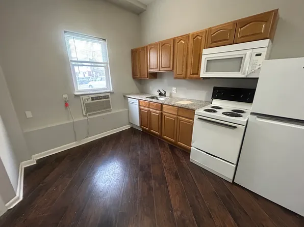 3515 Indian Queen Ln APT E2, Philadelphia, PA 19129