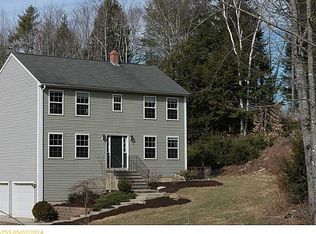 72 Maiden Ln, Freeport, ME 04032