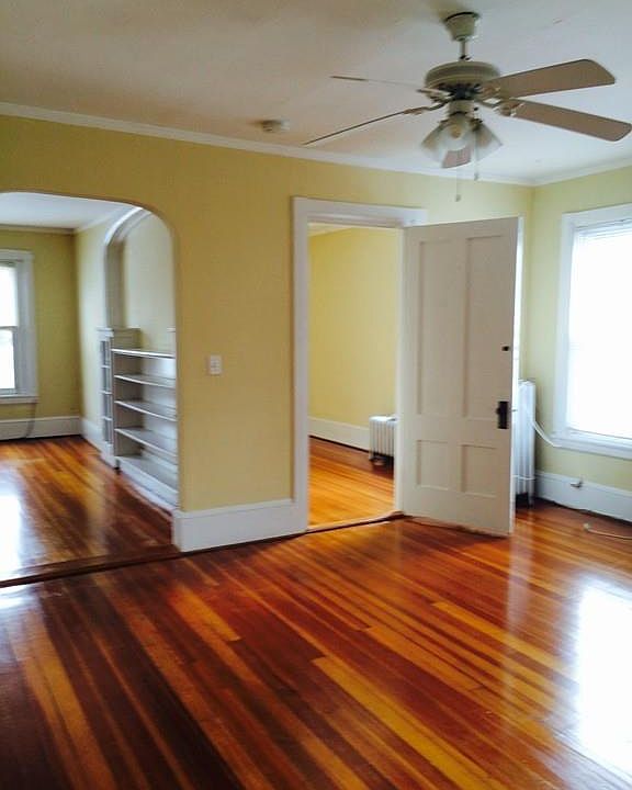 2nd image of 592 Union Ave