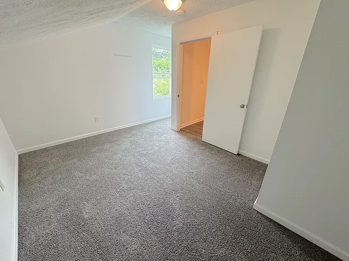 516 Homestead Ave — Photo 33