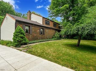 758 Inverness Rd, Akron, OH 44313