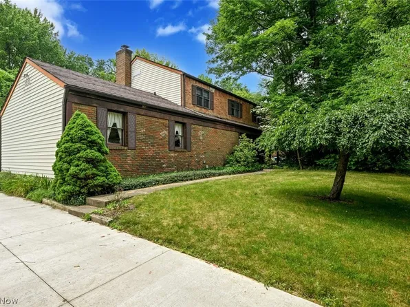 758 Inverness Rd, Akron, OH 44313