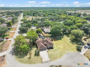 118 Santa Fe Rdg, Seguin, TX 78155