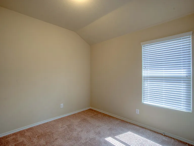 8309 Flythe Mill Rd — Photo 14