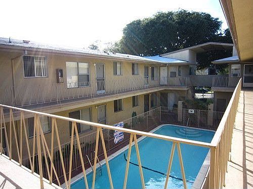 2nd image of 18 S Marguerita Ave APT 16