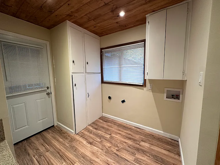 26785 Cedar St #A — Photo 13