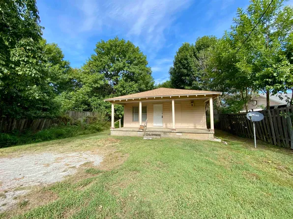 300 SE Miller St, Hoxie, AR 72433