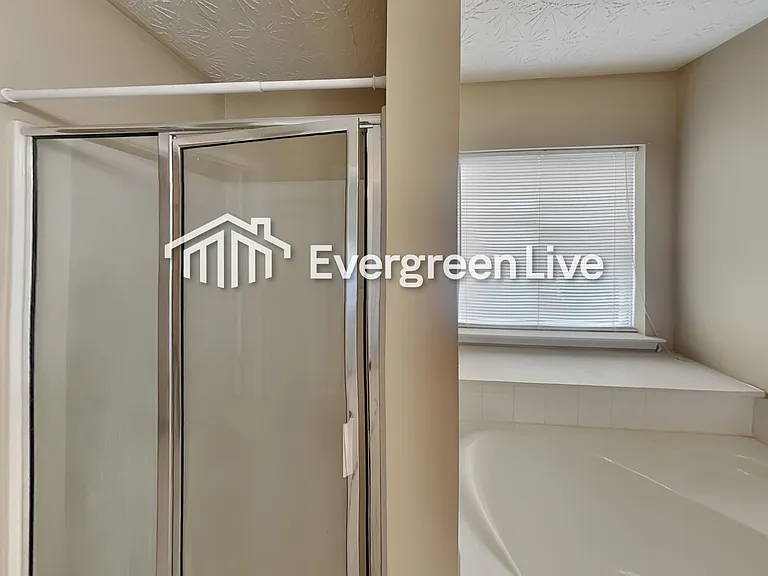 155 Silver Arrow Cir — Photo 10