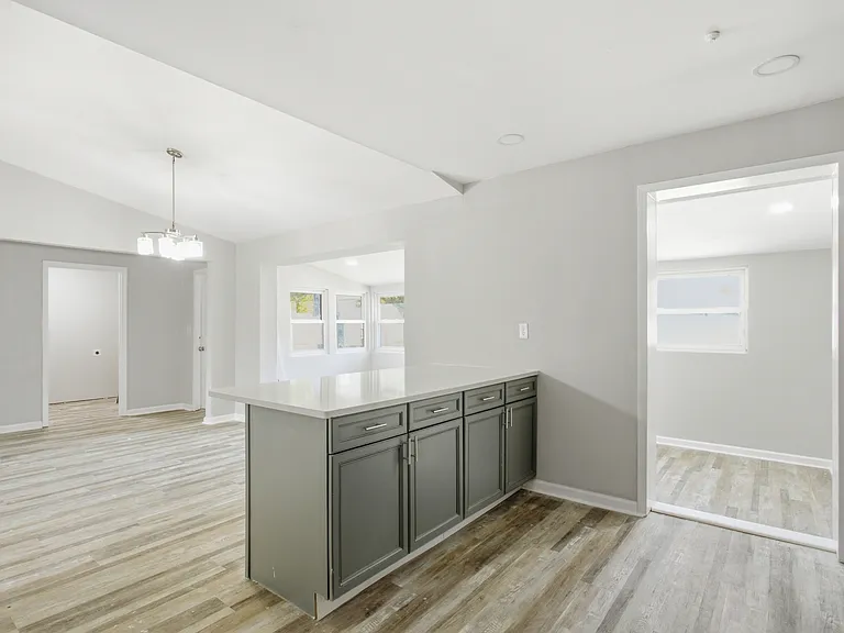 12433 Deerfield Rd — Photo 17