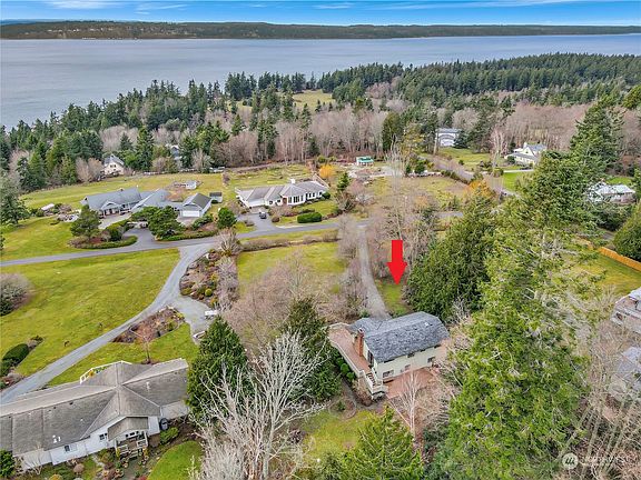 2nd image of 2145 Sound View Drive