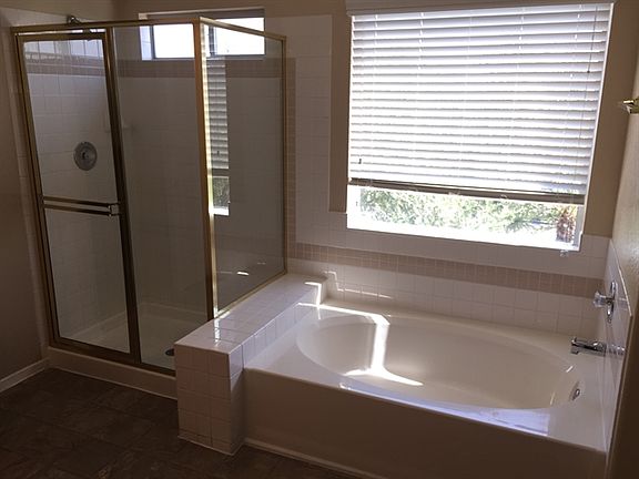 3rd image of 2124 Crestline Falls Pl