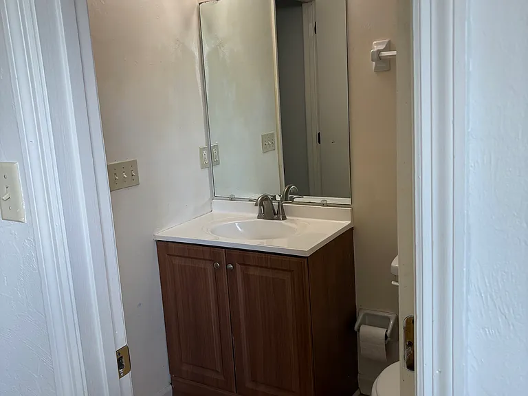 301 Dixie Dr #E2 — Photo 7