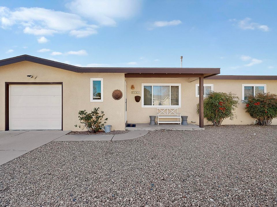 1st image of 3125 Cuervo Dr NE