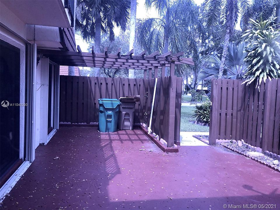 1st image of 11936 SW 9th Ct
