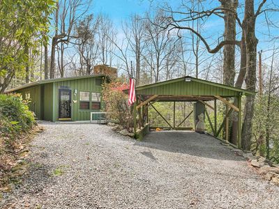 218 Hickory Ln, Lake Toxaway, NC, 28747